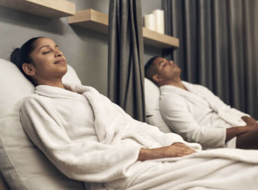 Couple Massage at Beebella