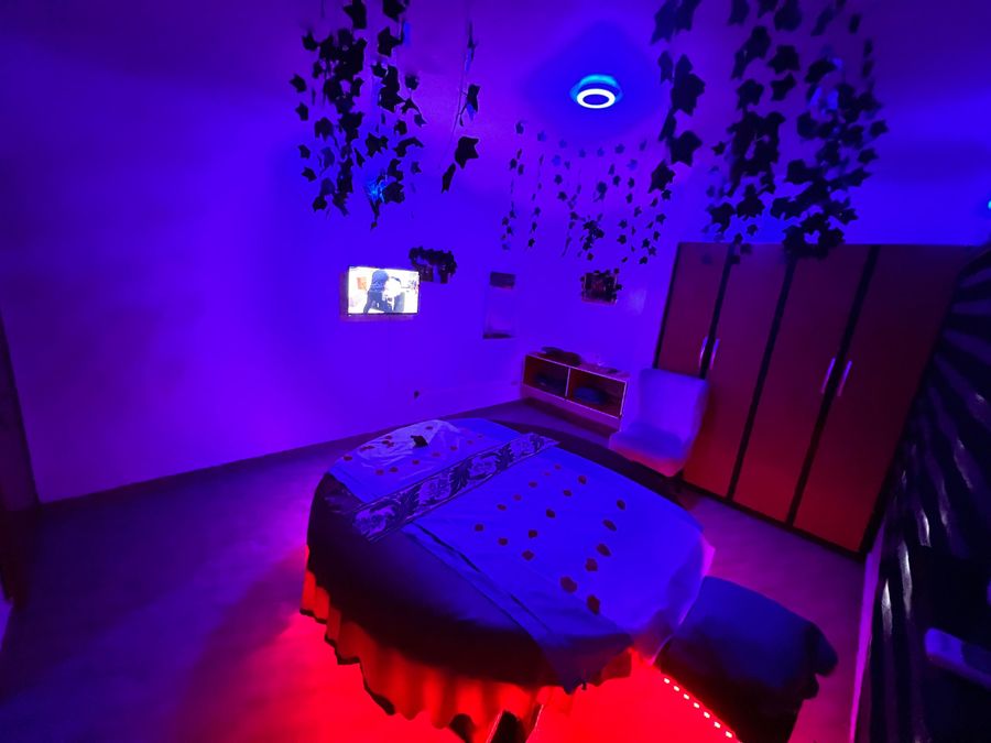 Swedish Massage at Beebella